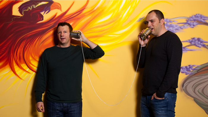 Сооснователи WhatsApp Ян Кум (справа) и Брайан Эктон. Фото: Forbes.