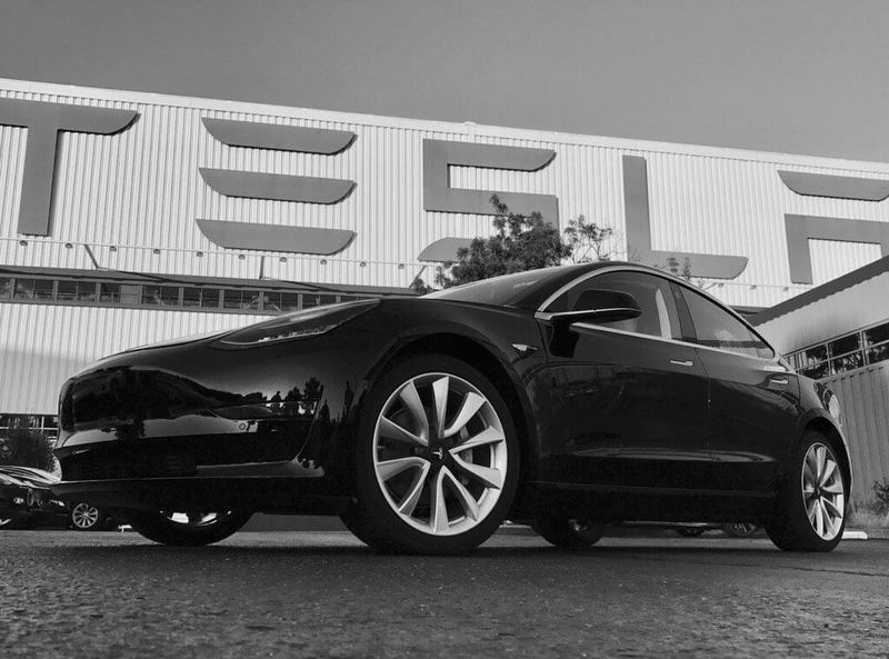 Фото: Tesla