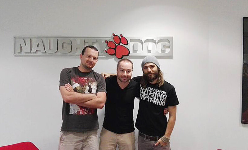 Андрей (справа) с коллегами в Naughty Dog