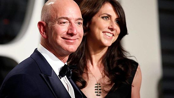 Глава Amazon избавился от акций компании на $1,8 млрд 