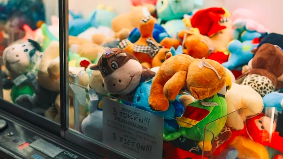 «Никогда бы не пошла работать в гэмблинг». У айтишницы зависимость — вот как онлайн-казино не дают сорваться с крючка