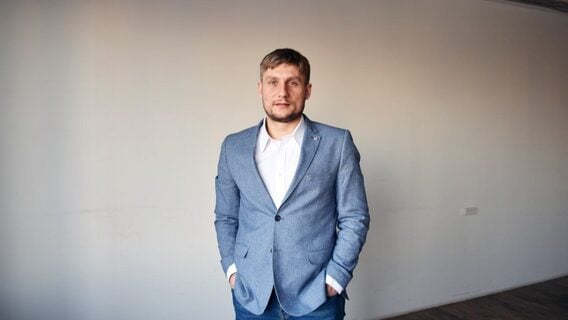 Разработчик 20+ лет делает приложения. Успехи к 39-ти: компания вышла на миллион, в клиентах Rolls Royce и Opera Разработчик 20+ лет делает приложения. Успехи к 39-ти: компания вышла на миллион, в клиентах Rolls Royce и Opera
