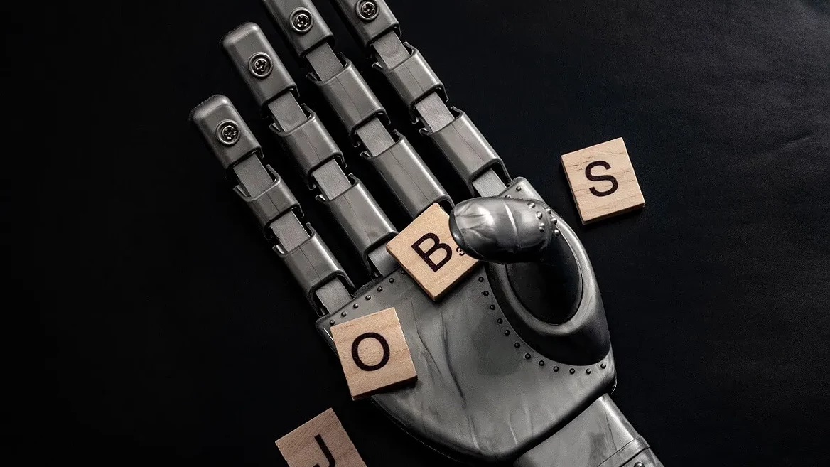 ИИ не только увольняет — он создал 640 000 новых вакансий в США