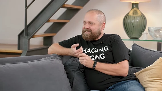 Мельничек рассказал о работе с западным рынком ПВТ и релокейте бизнеса и жизни до 130 лет