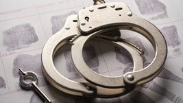 Приложение Citizen предложило $30 000 за поимку преступника. Что-то пошло не так Приложение Citizen предложило $30 000 за поимку преступника. Что-то пошло не так