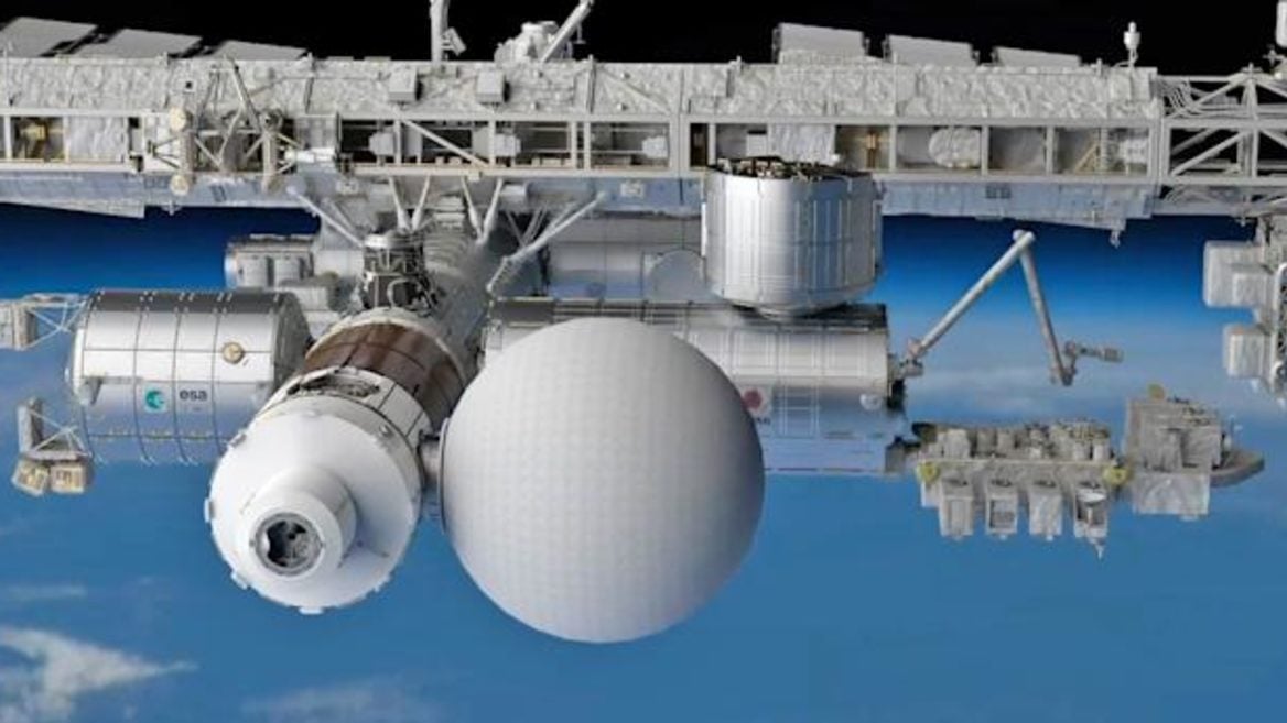 Первую киностудию и спортивную арену в космосе построят к 2024 году