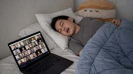 Скандальны сэрвіс запісаў 200 000 чужых Zoom-сустрэч і манетызуе іх праз ШІ