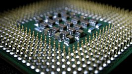 Инженеры создали самый маленький в мире трёхмерный транзистор 