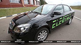 Академия наук Беларуси представила первый отечественный электромобиль 