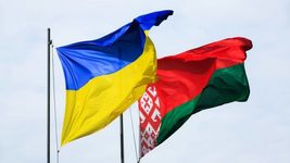 Украина вдвое продлила для белорусов срок пребывания в стране 