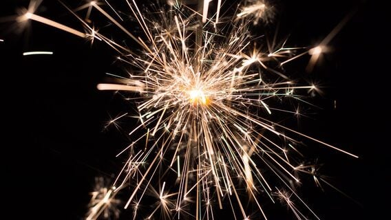 Праздничная распродажа Coursera: скидка 50% на годовую подписку Plus