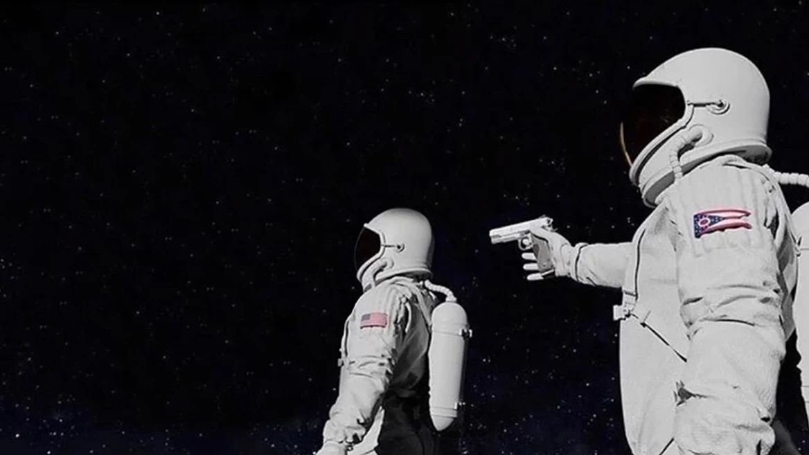 Китайские спутники научились нападать на спутники Starlink