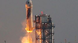 Безос запланировал второй космический полёт на октябрь