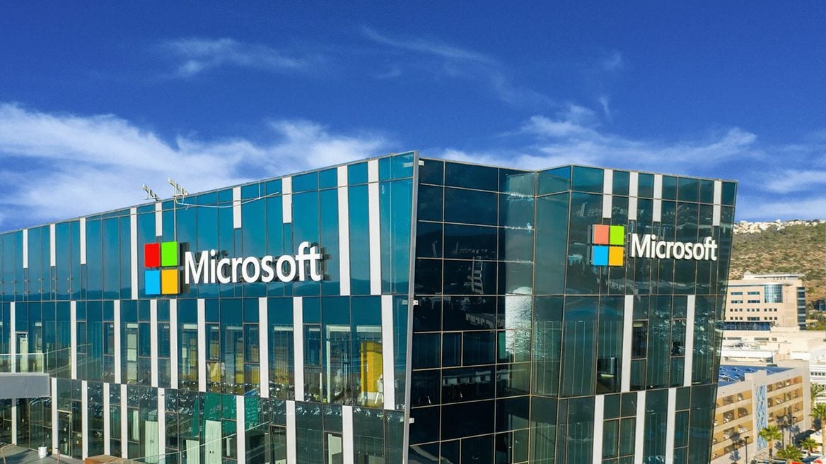 Microsoft планирует запустить свой магазин мобильных приложений