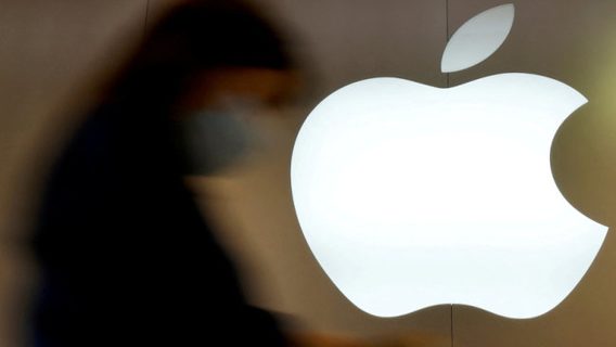 Apple первой выполнила практически все требования "закона о приземлении" в России