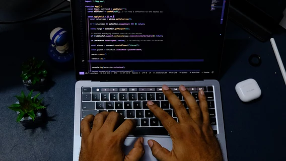 Даследаванне: 93% распрацоўшчыкаў выкарыстоўваюць ШІ, але прырост прадуктыўнасці завіс на 10%