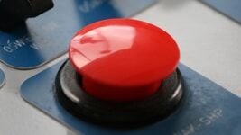 OpenAI объявила «код красный» из-за конкуренции с Google Gemini 3