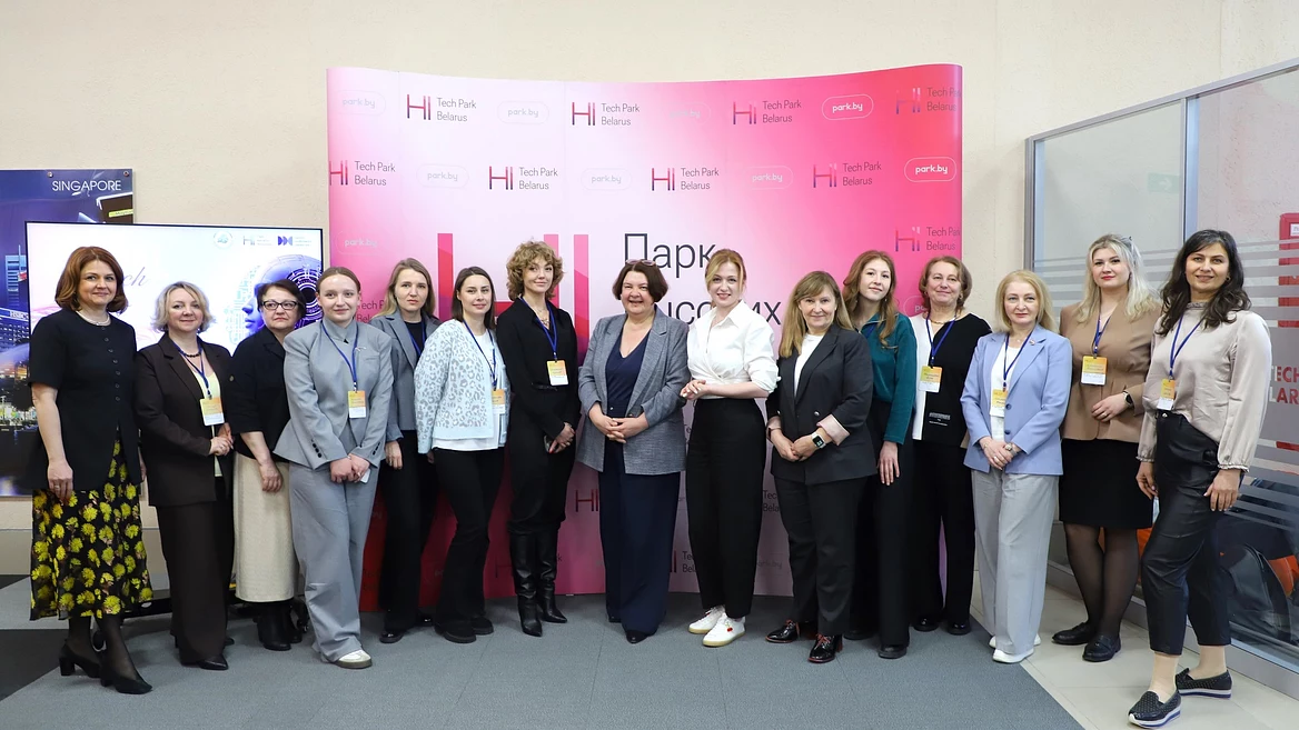 Почти половина сотрудников в&nbsp;резидентах ПВТ&nbsp;— женщины. Их&nbsp;там «ждут»