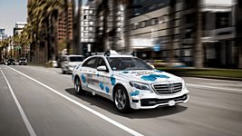 Udacity и Mercedes-Benz запустили новый курс по разработке беспилотных авто 