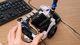 Nvidia запустила ИИ-компьютер Jetson Nano для любителей самодельной техники 