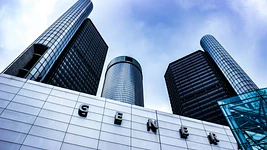 Машины подождут: GM заходит на рынок батарей для ИИ-датацентров с новой натриевой технологией