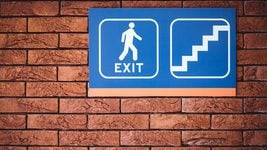 Айтишницу не выпустили из Беларуси. Она регулярно приезжала из Европы, но в 2025 нашлось фото с протестов Айтишницу не выпустили из Беларуси. Она регулярно приезжала из Европы, но в 2025 нашлось фото с протестов
