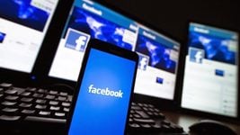Россиянам не запретили пользоваться Facebook и Instagram