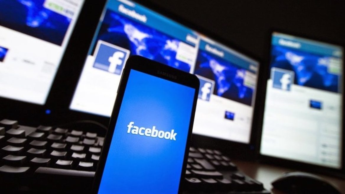 Россиянам не запретили пользоваться Facebook и Instagram