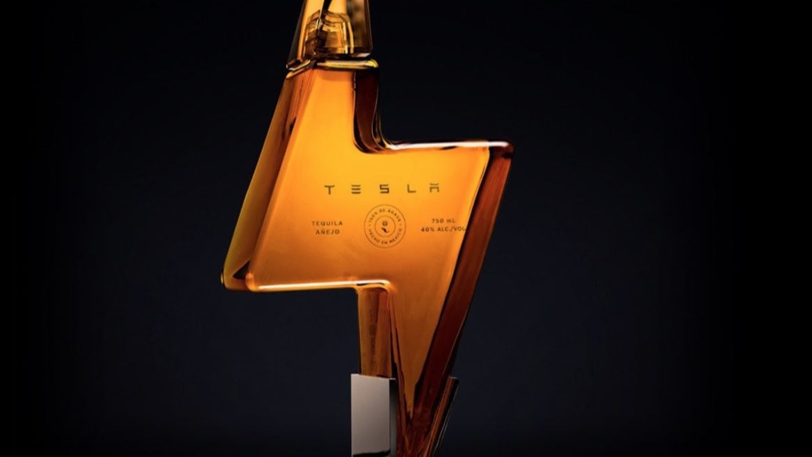Tesla запустила свой бренд текилы — по $250 за бутылку