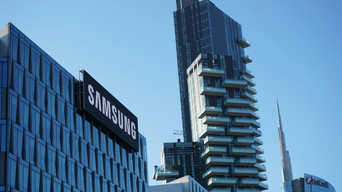 30 тысяч сотрудников Samsung вышли на&nbsp;митинг&nbsp;— хотят свою долю от&nbsp;ИИ-бума