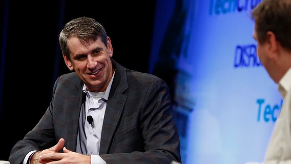 Ці любіце вы сваю працу? ІТ-інвестар сказаў, хто больш за ўсё рызыкуе прайграць яе ШІ