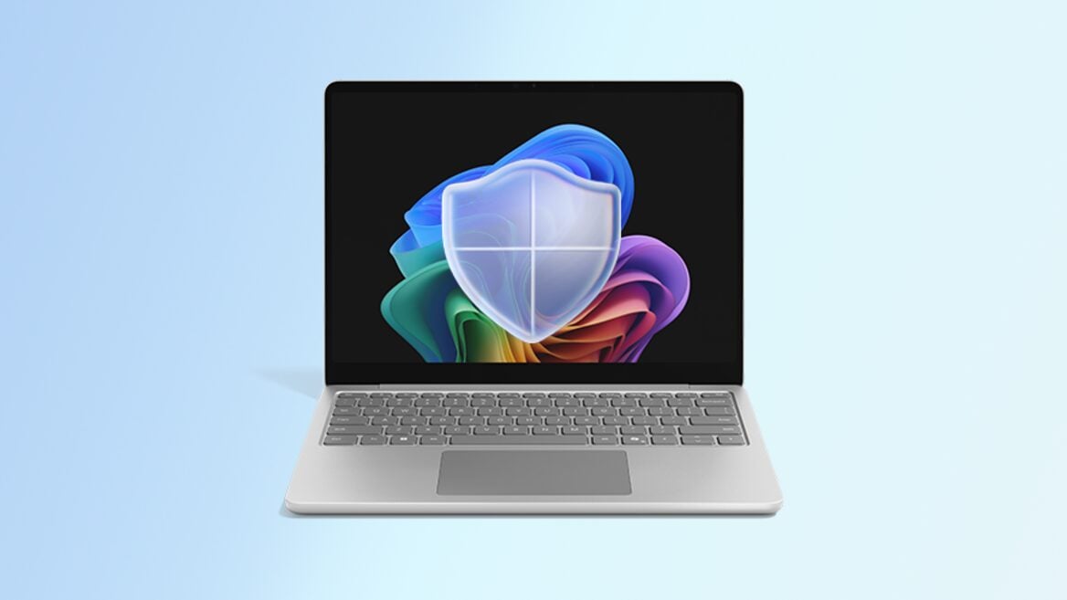 Microsoft заклікае пісаць код на любімай мове хакераў дзеля бяспекі