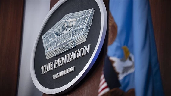 Anthropic переписала правила безопасности ИИ из-за ультиматума Пентагона