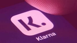 Фінтэх Klarna перамудрыў з ШІ, вяртае людзей Фінтэх Klarna перамудрыў з ШІ, вяртае людзей