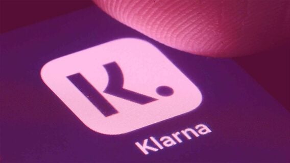 Фінтэх Klarna перамудрыў з ШІ, вяртае людзей