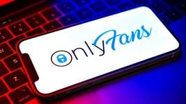 OnlyFans прекращает выплаты российским пользователям