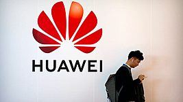 WSJ: Huawei получила $75 млрд от правительства Китая. Huawei отрицает 
