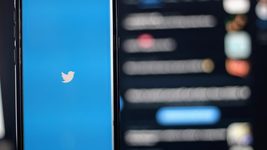 Twitter изучит предвзятость и влияние предрассудков на алгоритм соцсети