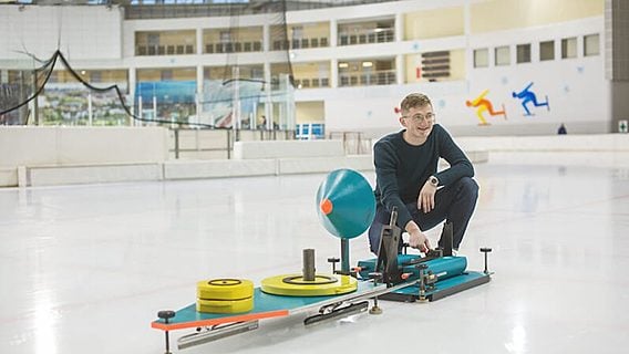 Зубные капы с датчиками и скользиметр. Как спортивные инженеры тестируют белорусских олимпийцев (видео) 