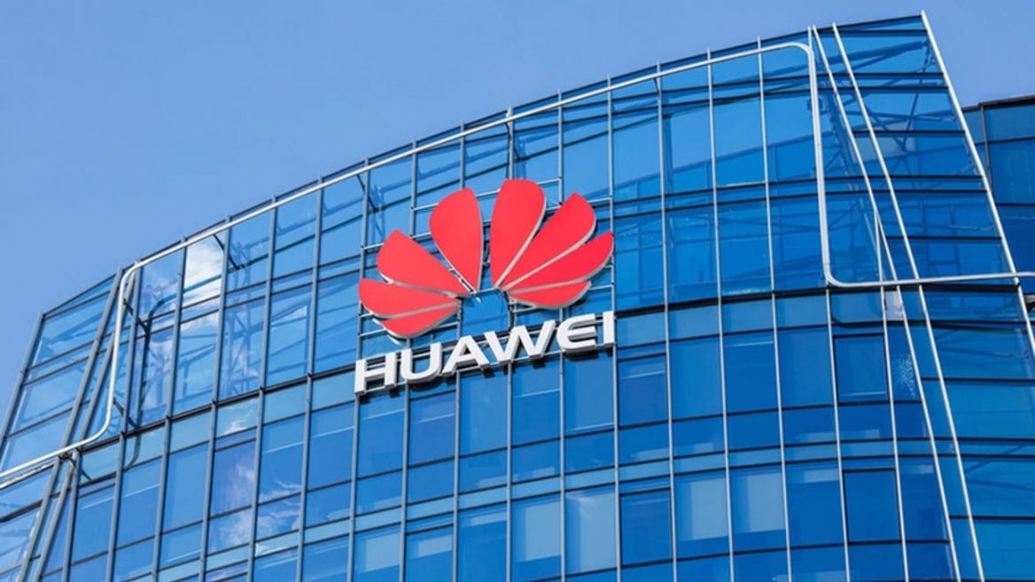 ФБР обвинило Huawei в производстве шпионского оборудования для слежки за американскими военными
