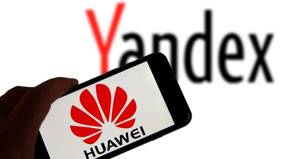 Голосовой ассистент Huawei будет работать на платформе «Яндекса» в России