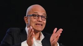 CEO Microsoft назваў звальненні «парадоксам поспеху» — не надта пераканаў