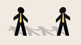 Почему бизнес зря сокращает мидл-менеджеров — мнение эксперта