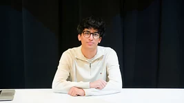 Школьник создал ИИ-стартап и отказался от $300 000 ради независимости