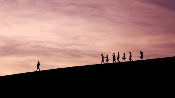 «Лидер — это не роль, а путь». Как расти управленцу, чтобы научиться вести за собой «Лидер — это не роль, а путь». Как расти управленцу, чтобы научиться вести за собой