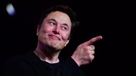 «‎Маск — обманщик»:‎ на Youtube выложили видео c невыполненными обещаниями главы Tesla