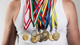 Meta патрабуе кадаваць хутчэй і выдае інжынерам бэйджы за вайб-кодынг