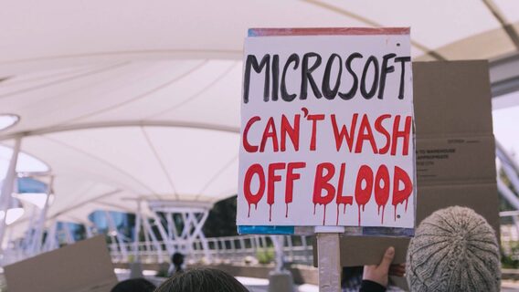 Супрацоўнікі Microsoft занялі штаб-кватэру, пратэстуючы супраць кантрактаў з Ізраілем