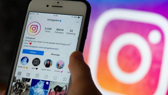 Instagram планирует интегрировать чат-бот с ИИ