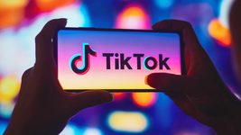 TikTok добавил функцию поиска роликов через Google